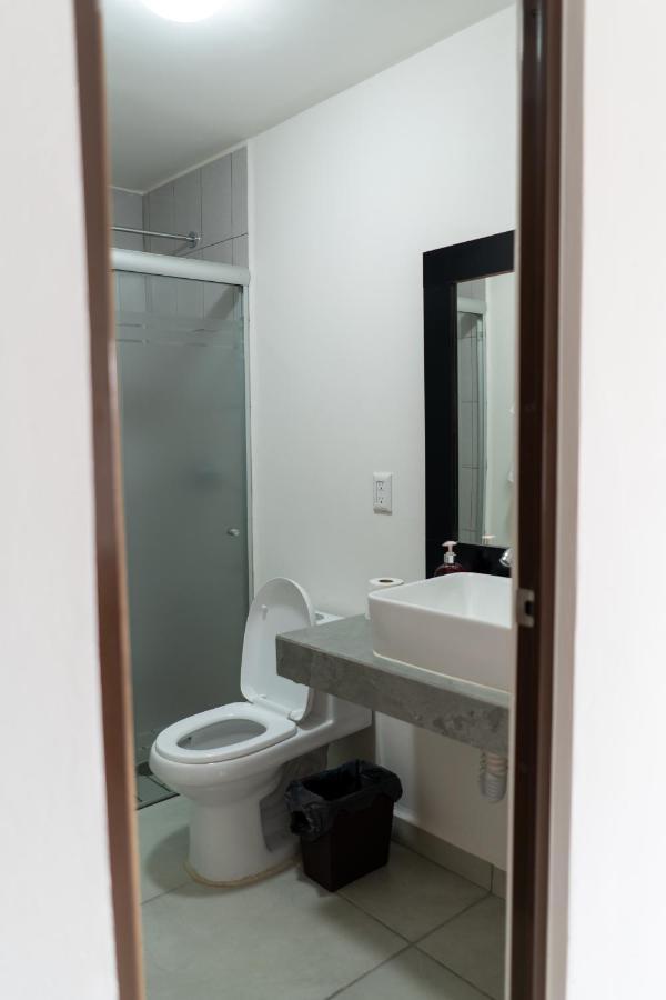 Departamento La Choza Central Pool In Gdl Downtown غوادالاجارا المظهر الخارجي الصورة